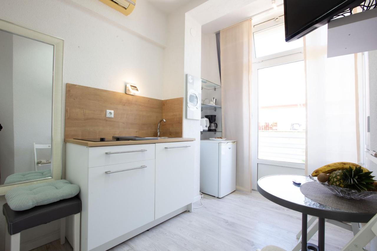 Lilly Studio Apartments Zadar Dış mekan fotoğraf